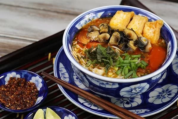 Cách nấu bún ốc ngon