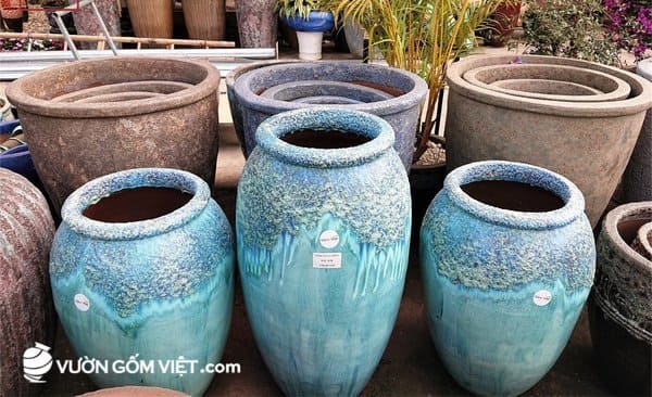 Chậu gốm trồng cây