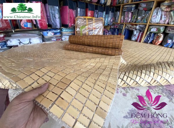 Chiếu trúc giá bao nhiêu