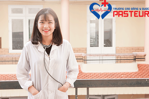 điều dưỡng hạng 4