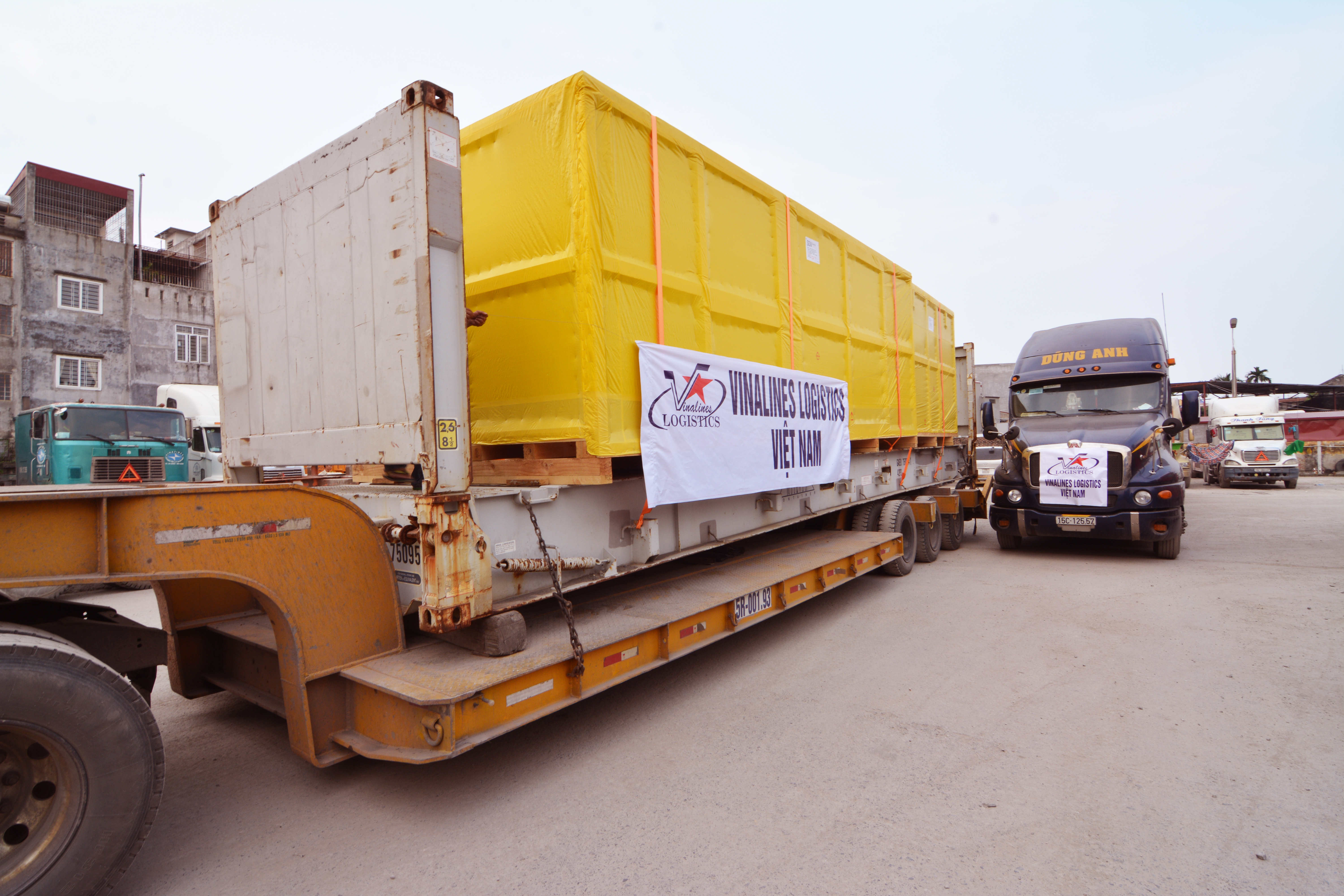 Hàng siêu trường siêu trọng