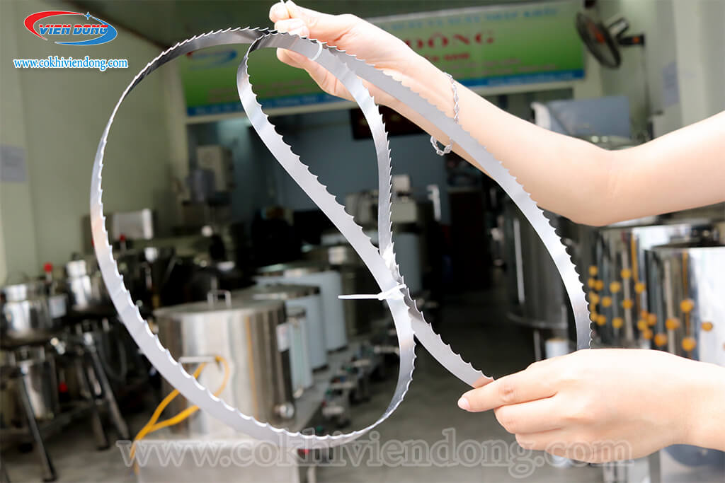 Lưỡi cưa xương