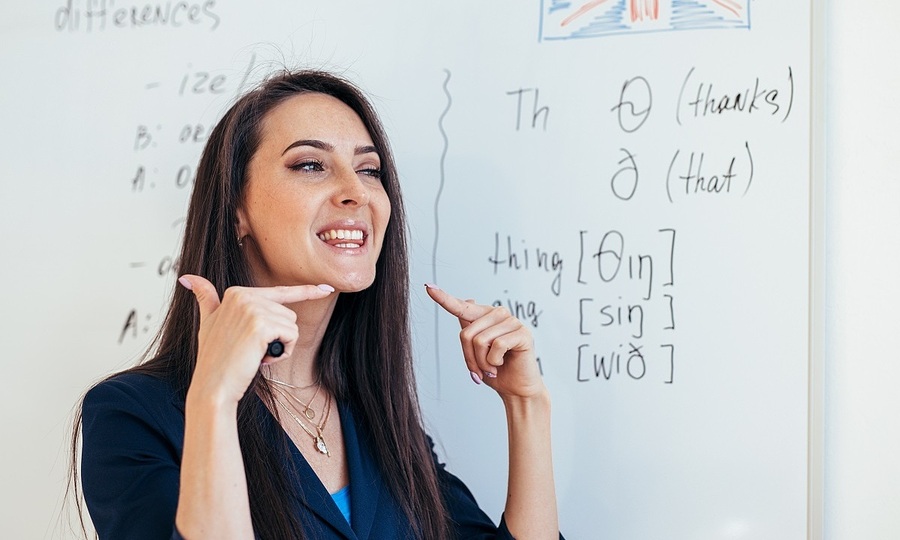 Nguyên âm tiếng anh