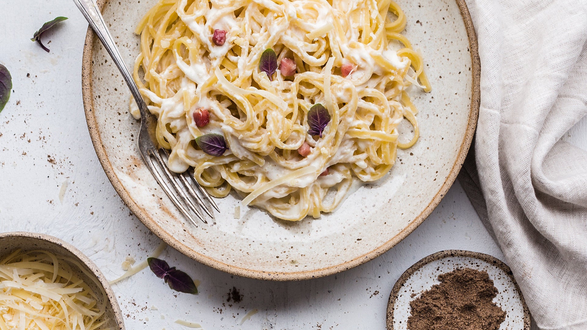Sốt carbonara là gì