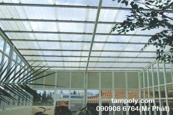 Tấm nhựa thông minh