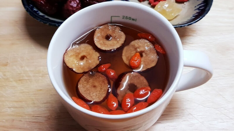 Táo đỏ kỷ tử