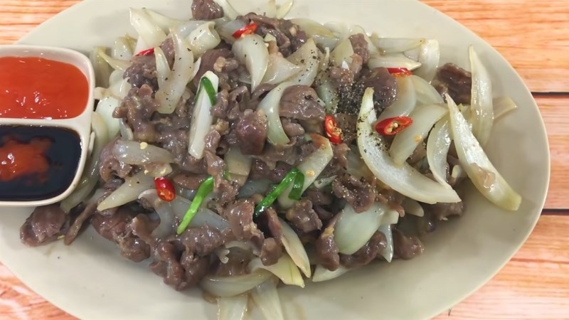 Thịt bò xào gì ngon
