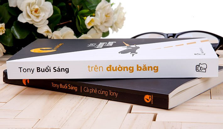 Tony buổi sáng là ai