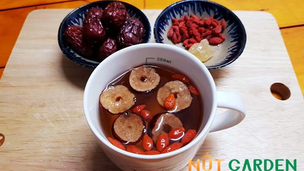 Trà kỷ tử táo đỏ