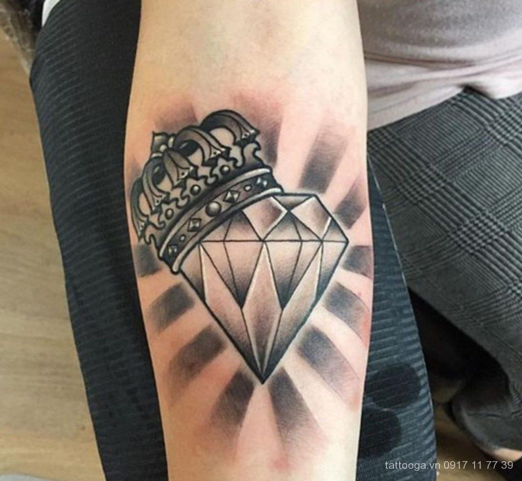 Xăm hình kim cương